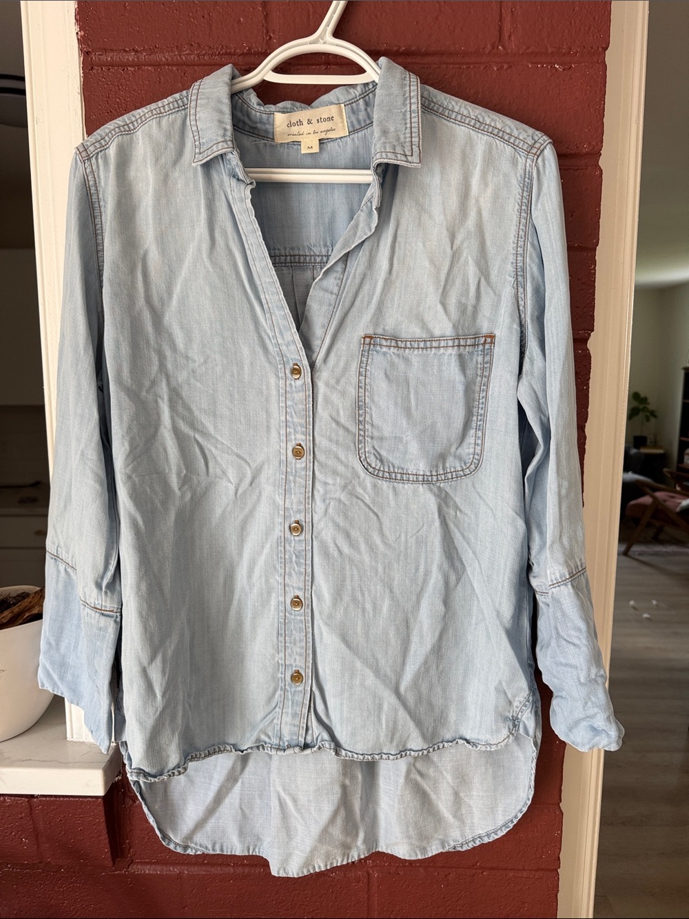 cloth & stone Anthropologie Light Wash Denim High-Lo Button-Down Shirt Medium